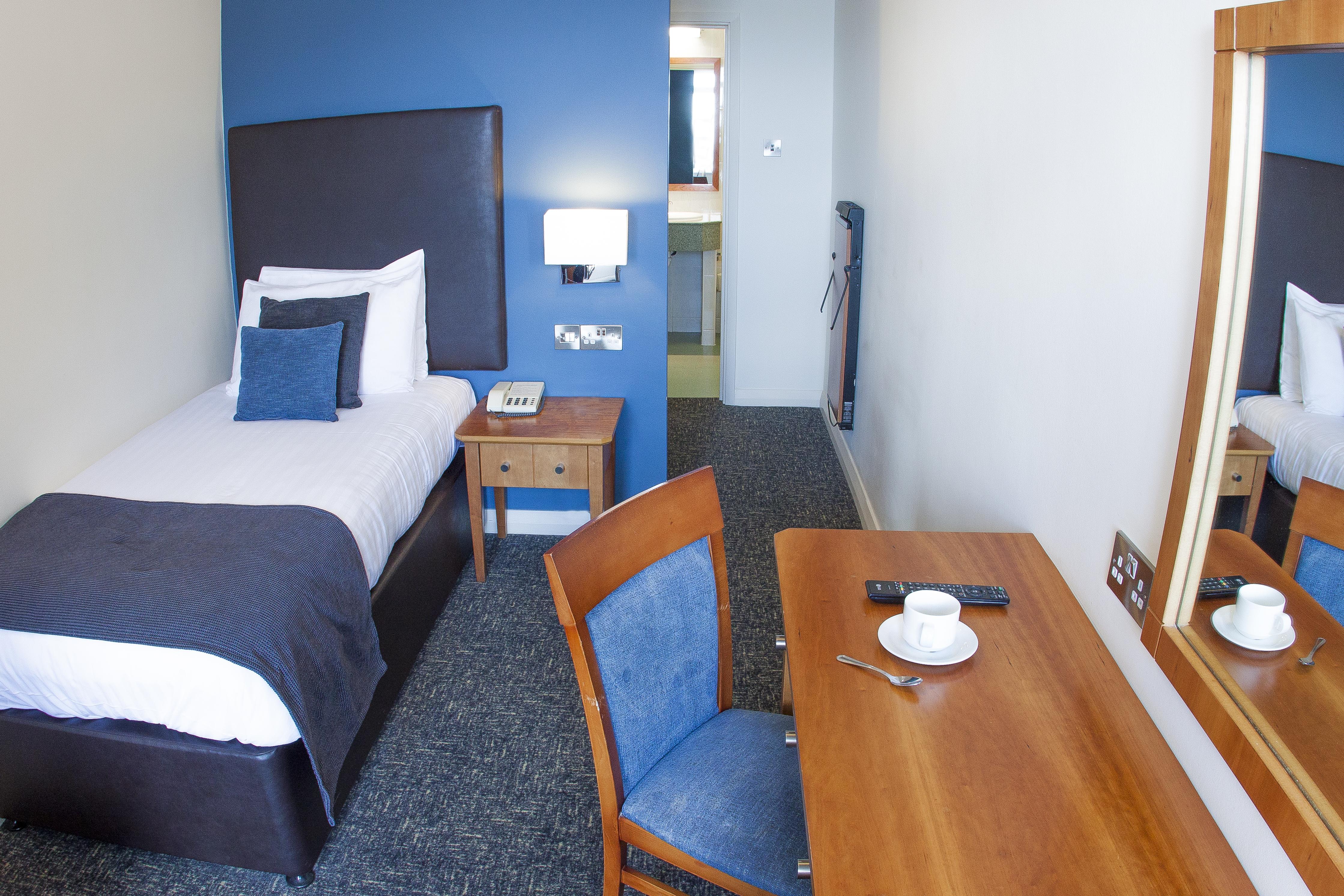 Sandbanks Hotel Poole Bagian luar foto